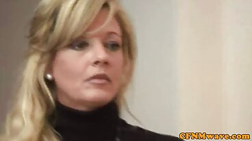 Колеж маце обича твърд български секс клипове шибан