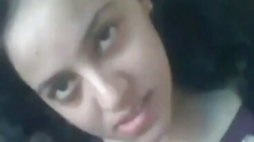 Съпругата на анален порно по български любовник изневерява на мъжа си на голф!
