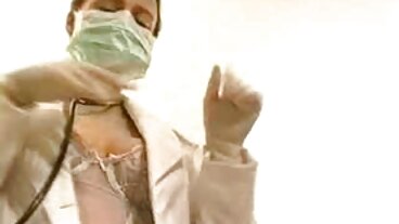 Бляскавата мадама Рене безплатно българско порно Стар се съблича за ваше удоволствие