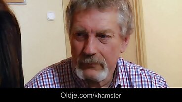 Студентите в колежа не порно с български циганки могат да учат толкова възбудено!