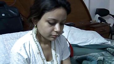 Chanell Heart се наслаждава на времето си в домашно бг порно дупката на славата