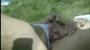 Секси мръсници се удрят в Steamy ново българско порно XXX Comp
